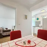 Apartman Fig Tree
