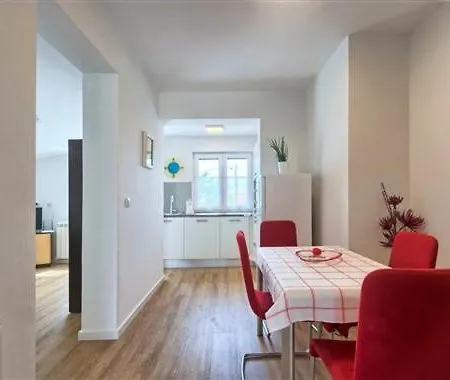 Fig Tree Apartman *