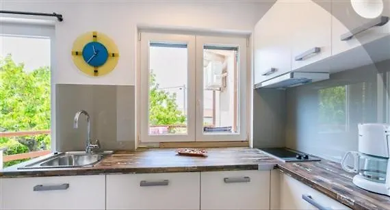 Fig Tree Apartment